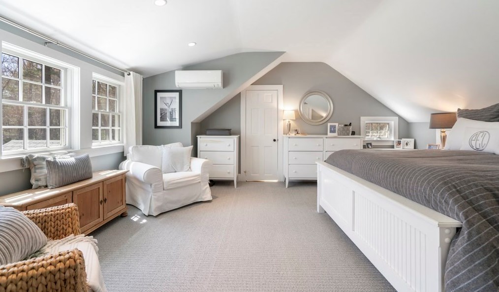 111 Alden St, Duxbury MA 02332-3836 exterior