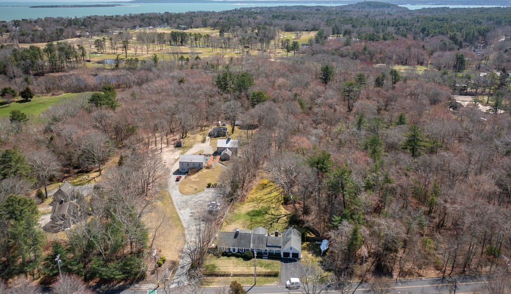 111 Alden St, Duxbury MA 02332-3836 exterior