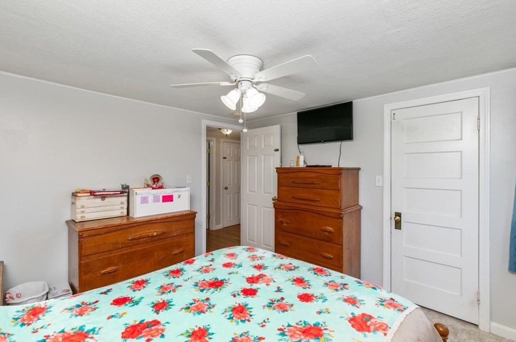 16 Farley St, Methuen MA 01844-6513 exterior