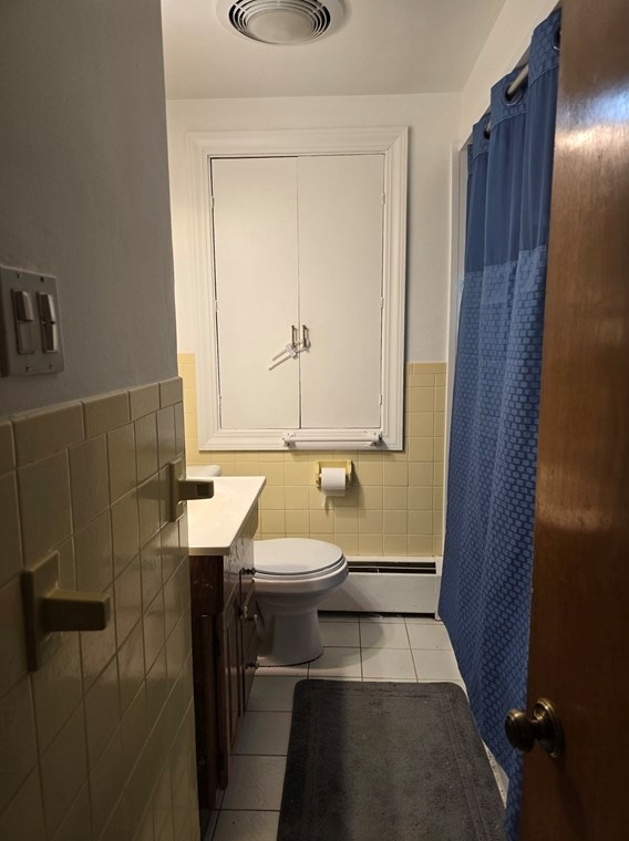 42 Pine St, Seekonk MA  02771-4007 exterior