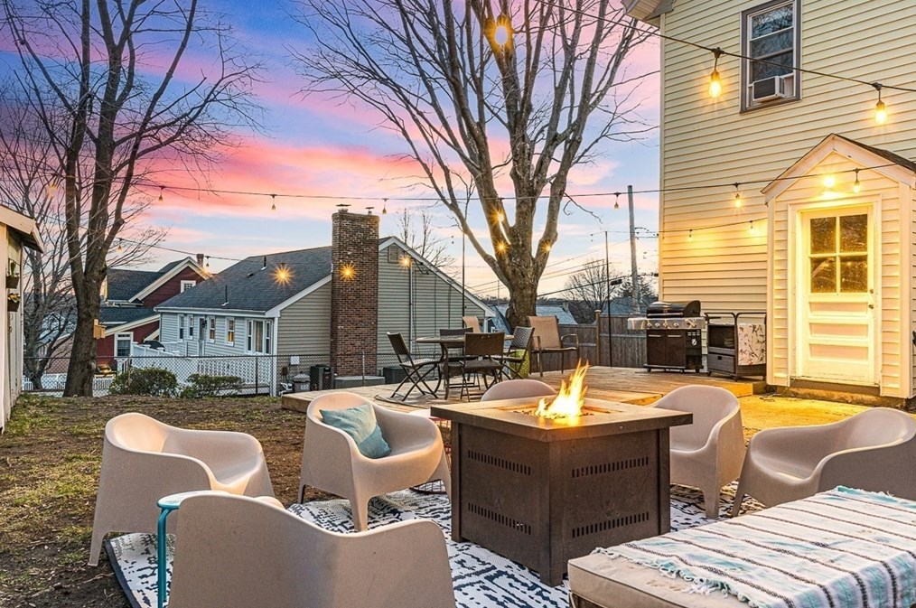 59 Fowle St, Woburn MA  01801-5243 exterior