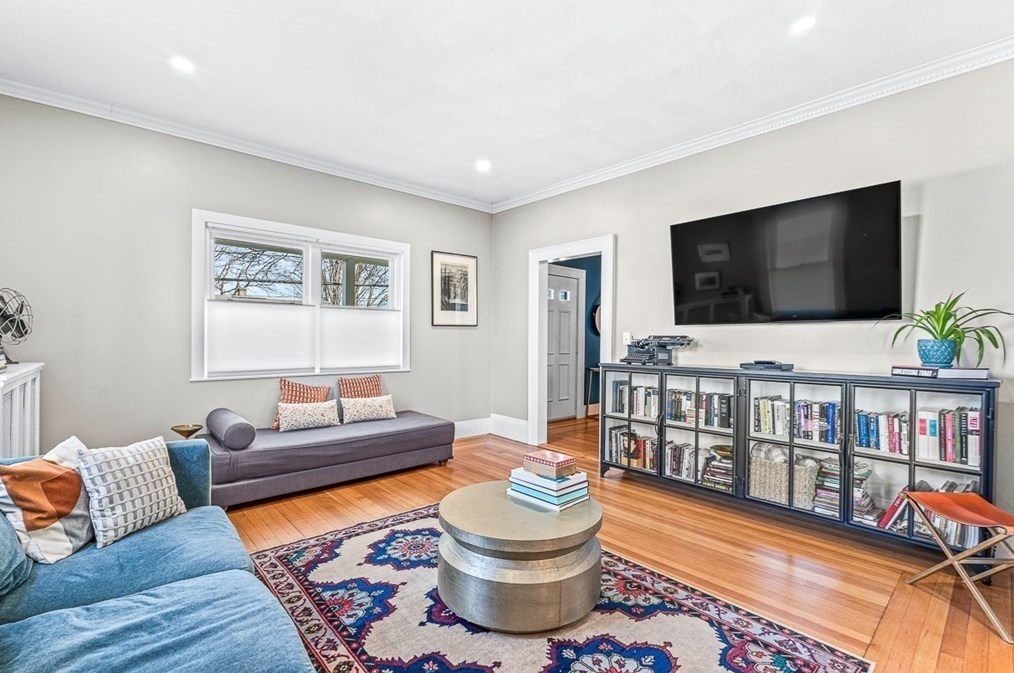 59 Fowle St, Woburn MA  01801-5243 exterior