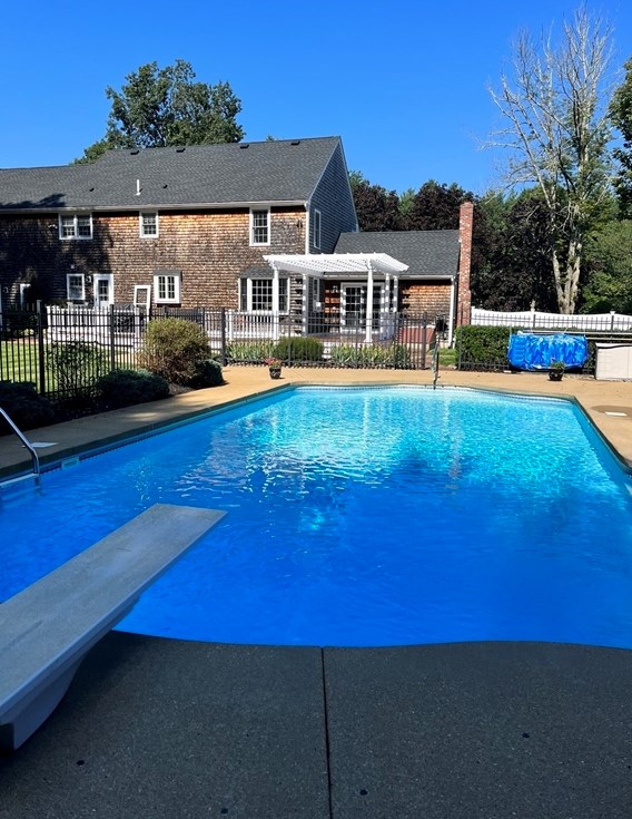 45 Northfield Dr, East Bridgewater MA 02324-1249 exterior