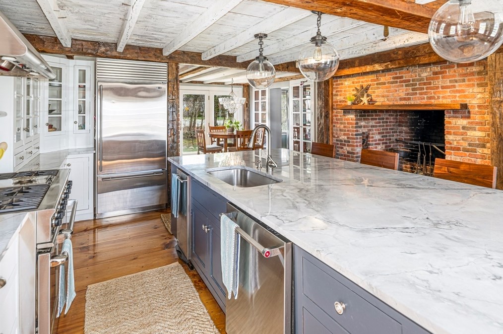 373 Main St, Andover MA  01810-2610 exterior