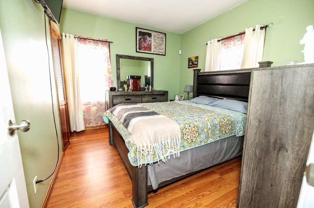 395 Eddy St, Fall River MA 02723-2305 exterior