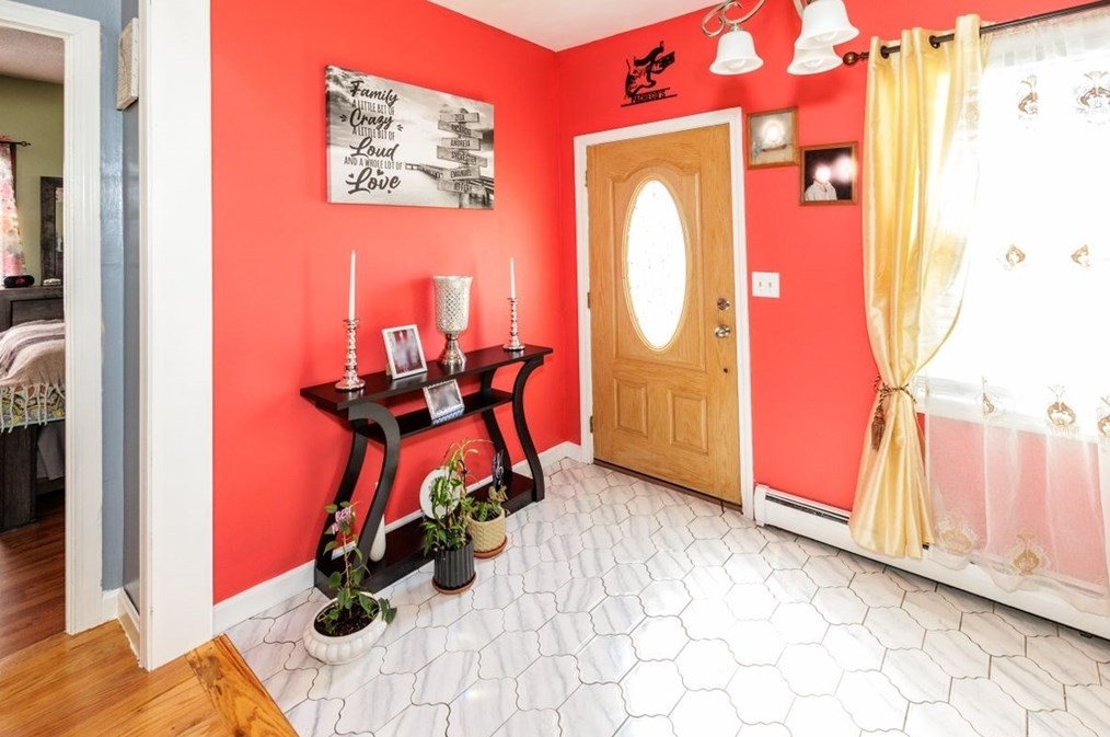 395 Eddy St, Fall River MA 02723-2305 exterior