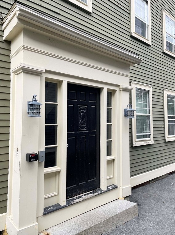 17 Beckford St, Salem, MA 01970 exterior