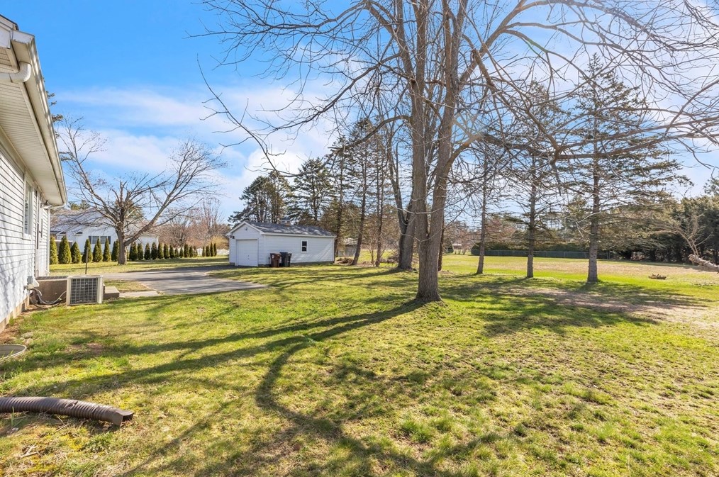 308 Hillside Rd, Montgomery MA  01085-4110 exterior