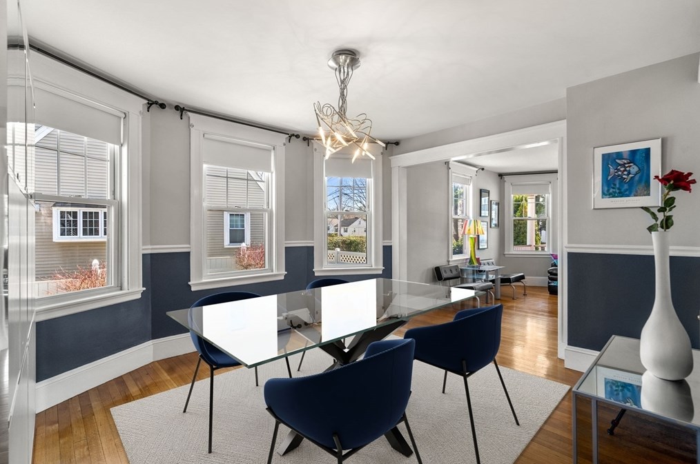 170 Waltham St, Newton MA 02465-1353 exterior