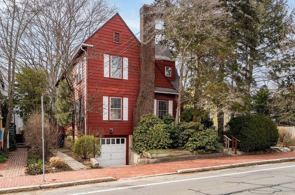 45 Sparks St, Cambridge, MA 02138 exterior