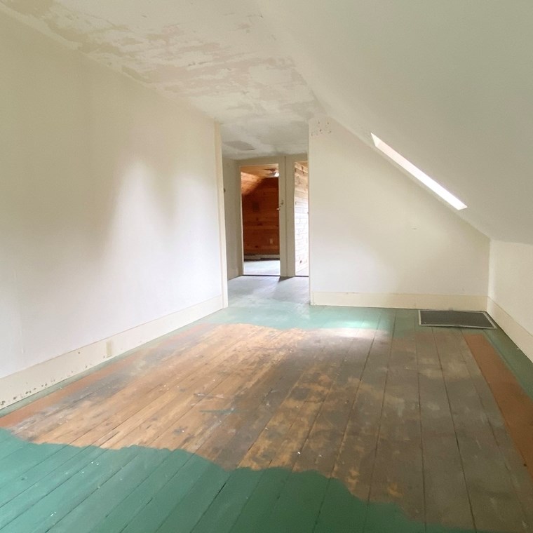 369 Tremont St, Taunton MA 02780-3023 exterior