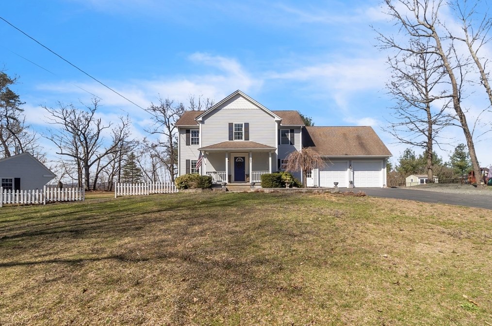 467 Springdale Rd, Westfield, MA 01085 exterior