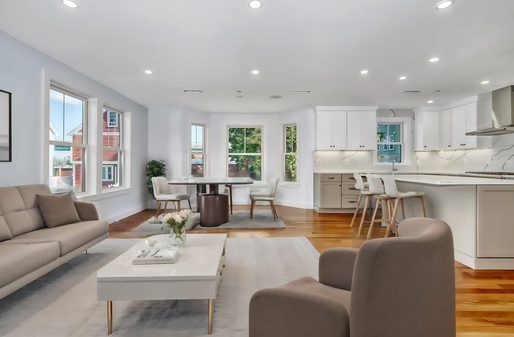 182 Sydney St, Boston MA  02125-1257 exterior