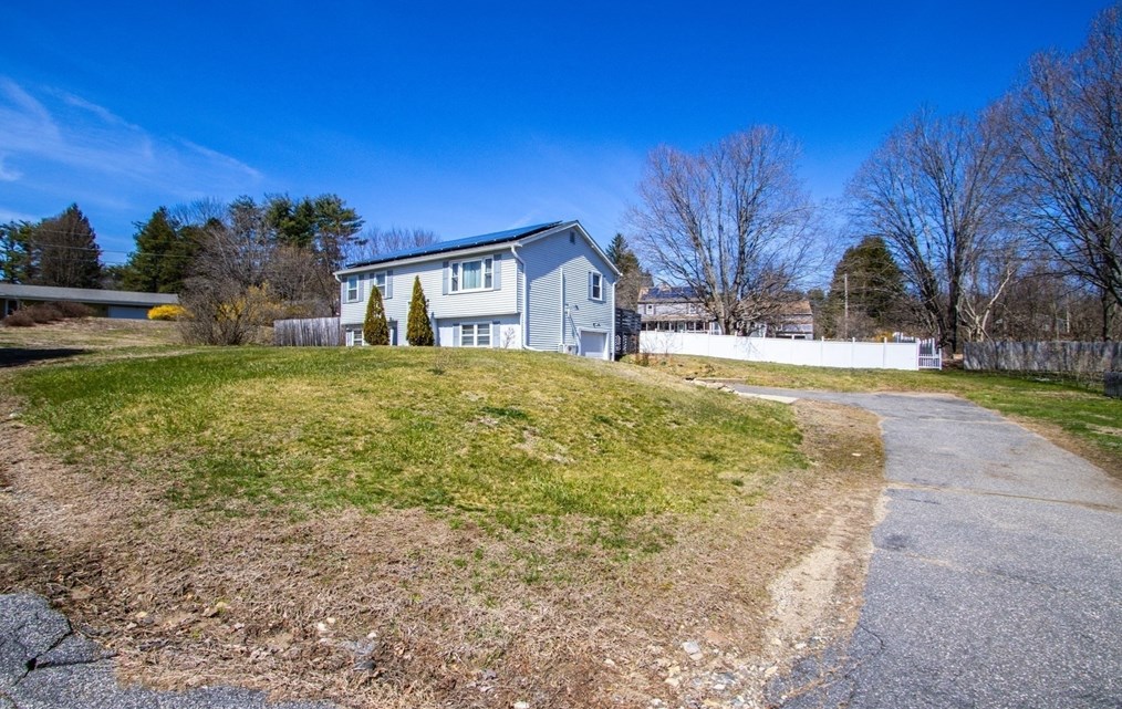 16 Meadow Rd, Ware MA  01082-9722 exterior