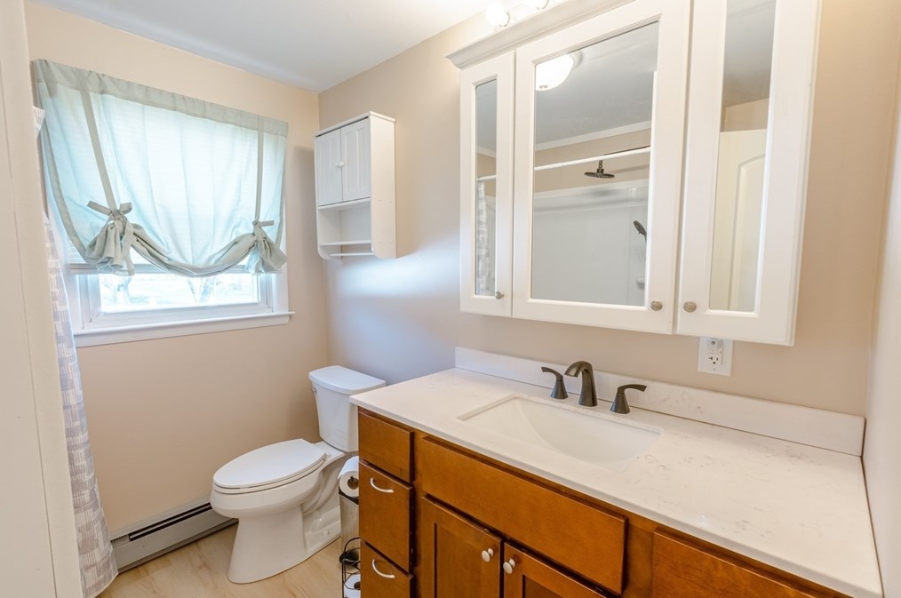 16 Meadow Rd, Ware MA  01082-9722 exterior