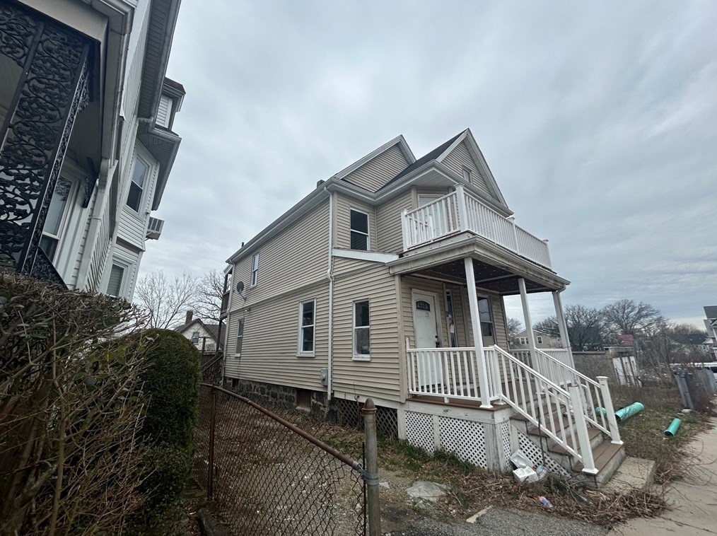 11 Mtn Ave, Boston MA exterior