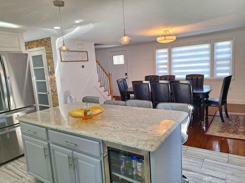 6 Lilac Ct #sf, Walpole, MA 02081