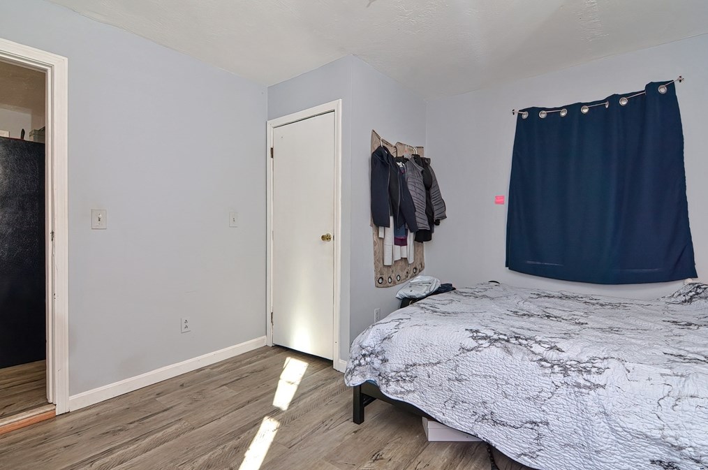 293 Stafford St, Worcester MA 01603-1423 exterior