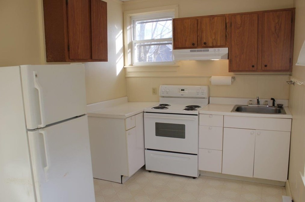 70 Emmons St #c, Franklin, MA 02038