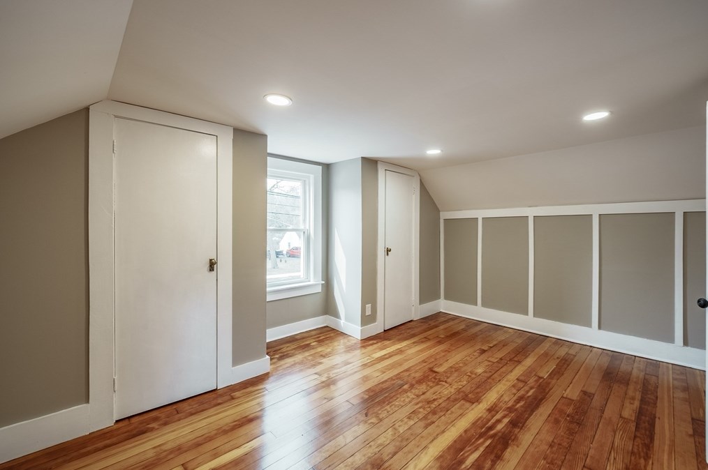 194 Holyoke Rd, Montgomery MA  01085-1611 exterior