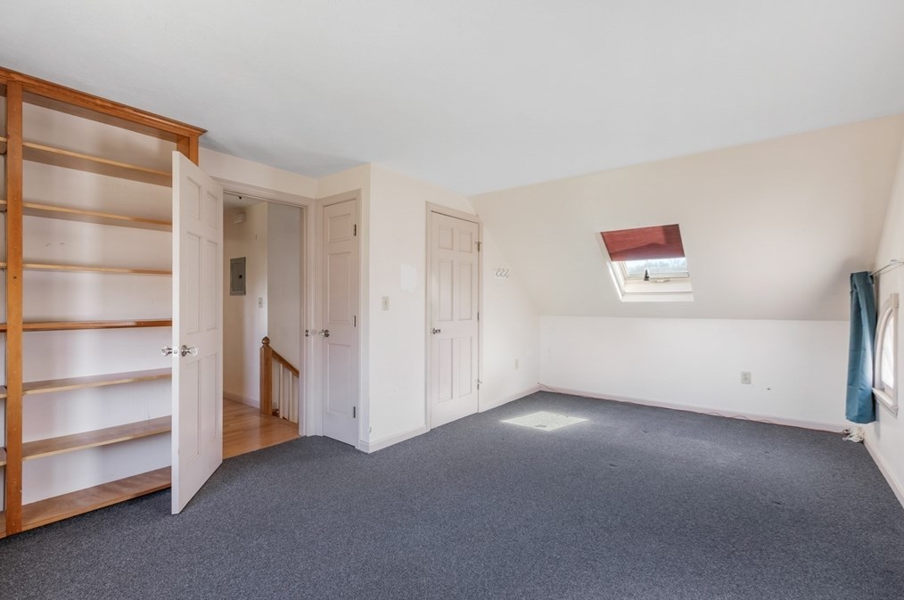 96 Pleasant St, Ayer MA  01432-1113 exterior