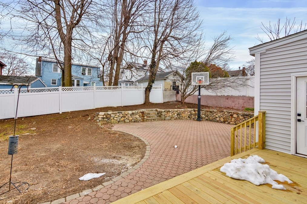 653 Lowell St, Lawrence MA  01841-4415 exterior