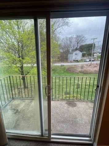 440 North Ave, Haverhill MA 01830-1550 exterior