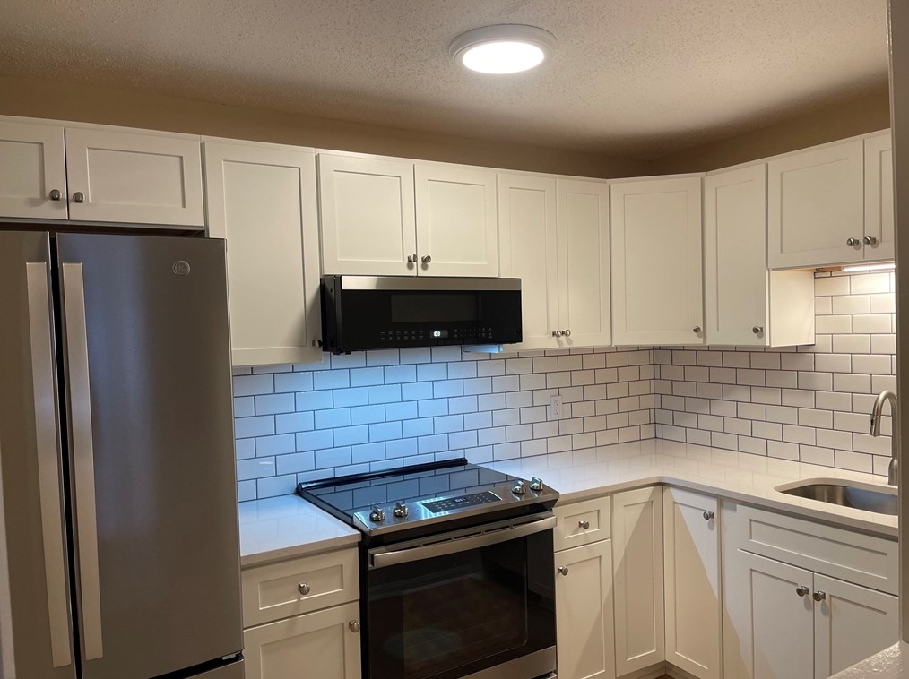 440 North Ave #4, Haverhill, MA 01830