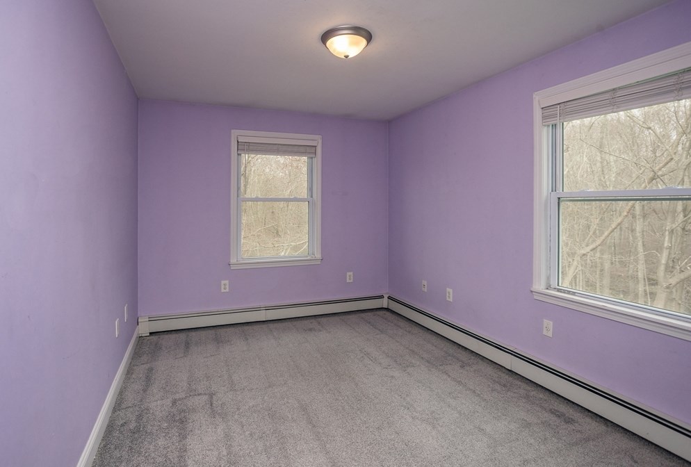 9 F St, Reading MA  01867-1925 exterior