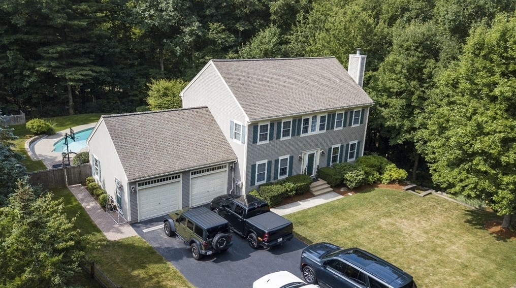 11 Coburn Dr, Ashland, MA 01721 exterior