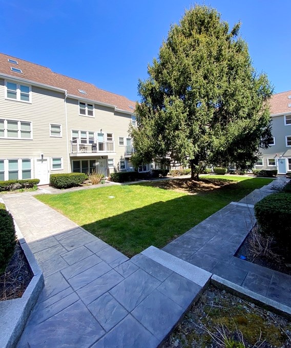 54 Crescent Ave Apt L, Boston, MA