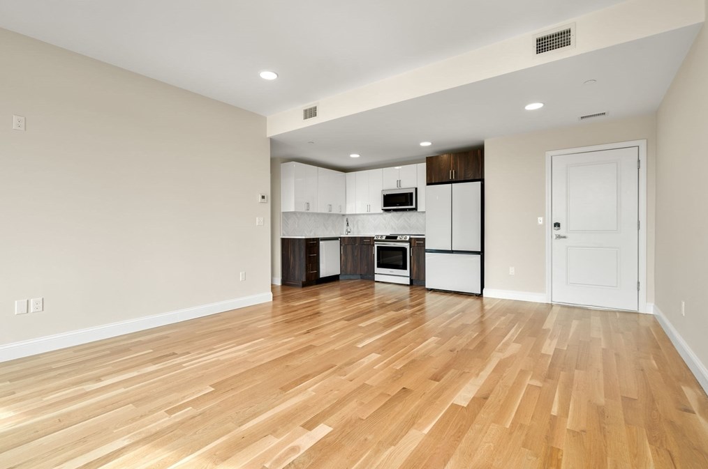 16 Taber St, Boston MA 02119-2450 exterior