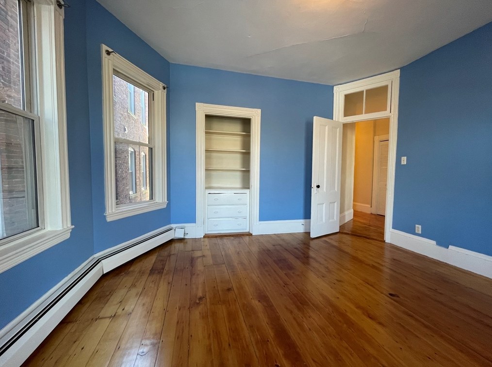 88 Calumet St #2, Boston, MA 02120