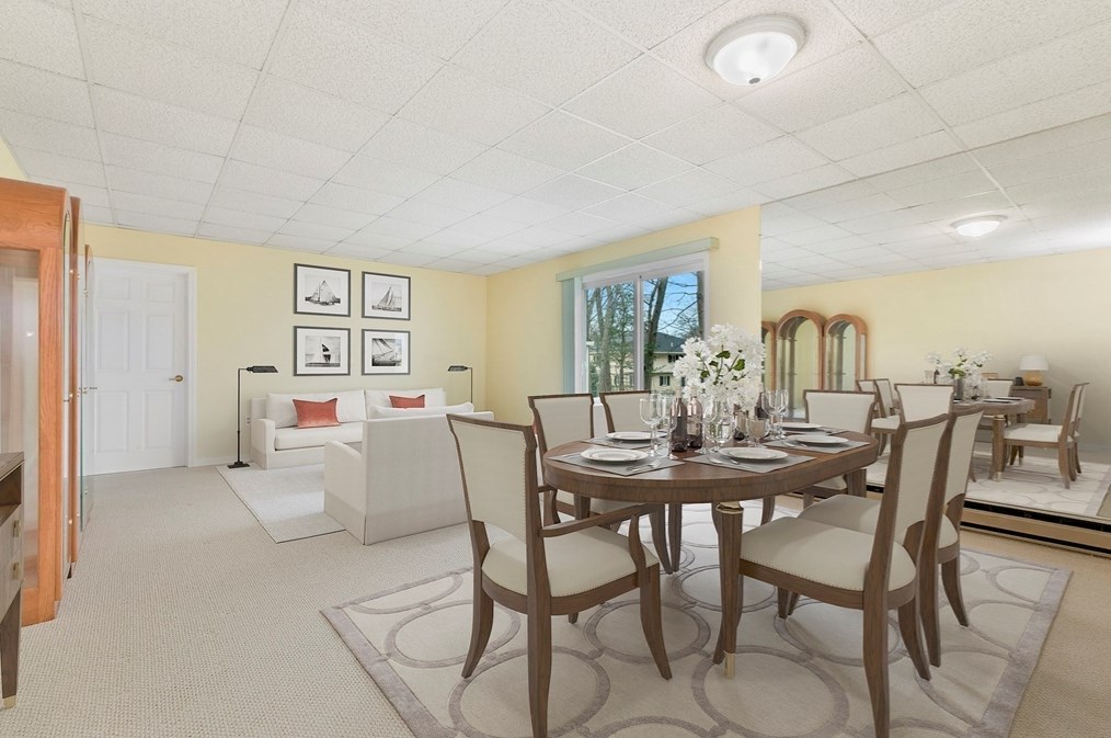 35 Mansfield Rd, Lynnfield MA 01940-2620 exterior