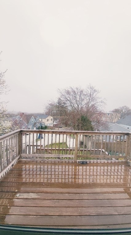 97 Seamans St #2, Providence, RI 02904