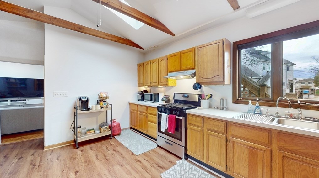 479 High St, Dedham MA 02026-2838 exterior