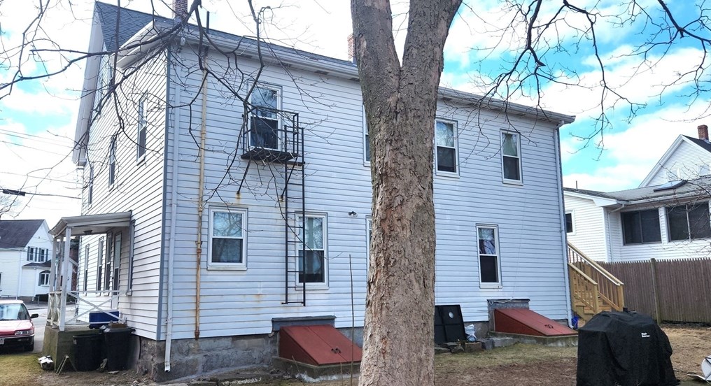 41 Brooks Ave, Quincy, MA 02169