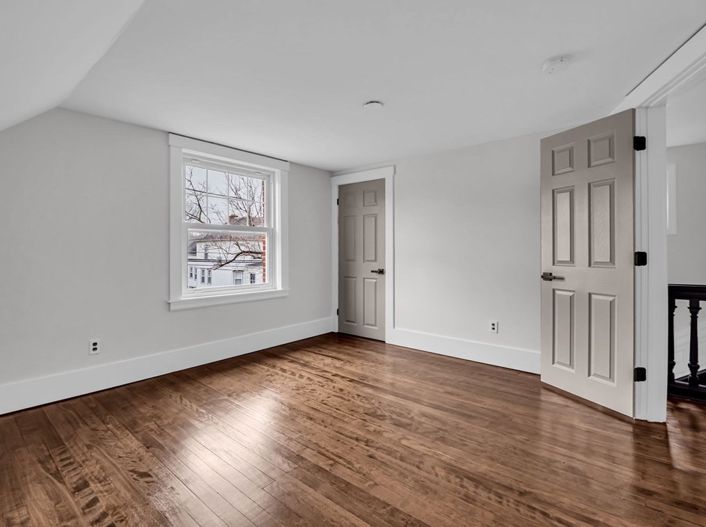 376 Central St, Winchendon MA  01475-1405 exterior