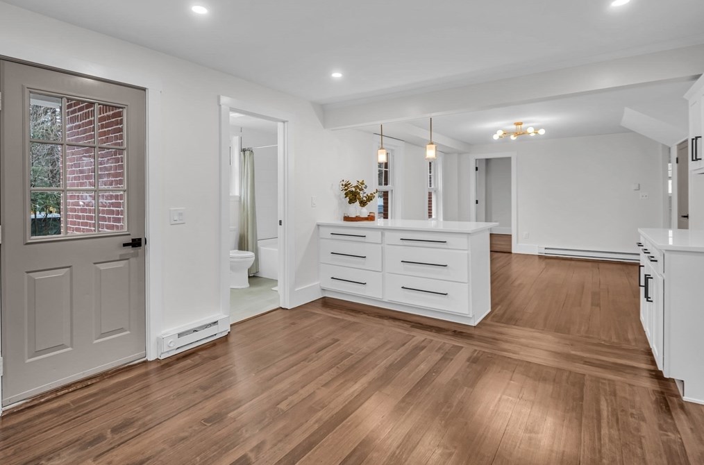 376 Central St, Winchendon MA  01475-1405 exterior