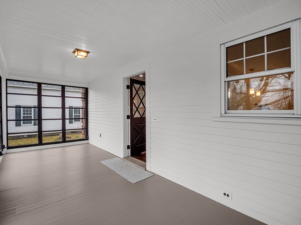 376 Central St, Winchendon MA  01475-1405 exterior