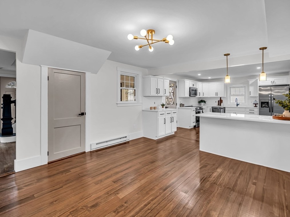 376 Central St, Winchendon MA  01475-1405 exterior