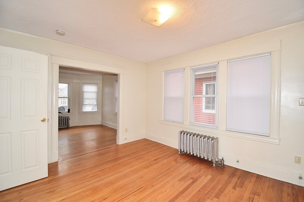 101 Middlesex St, Springfield MA  01109-2819 exterior