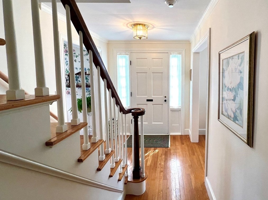 79 Monadnock Rd, Worcester, MA 01609 exterior
