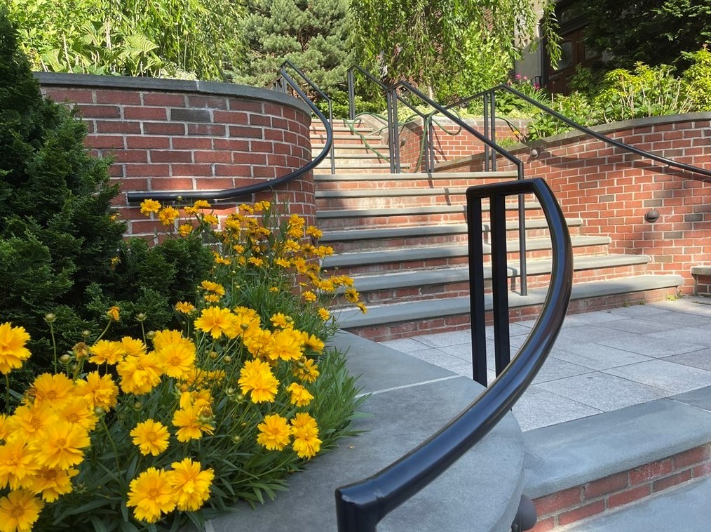 311 Tappan St Apt 1, Brookline, MA 02445