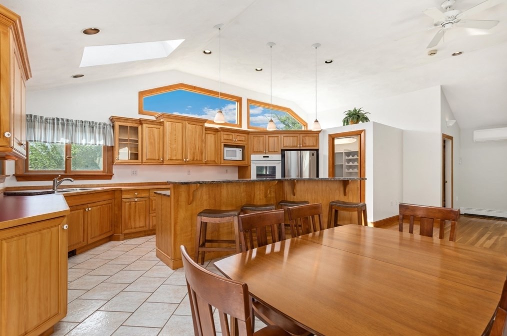 43 Central St, North Reading MA  01864-3201 exterior