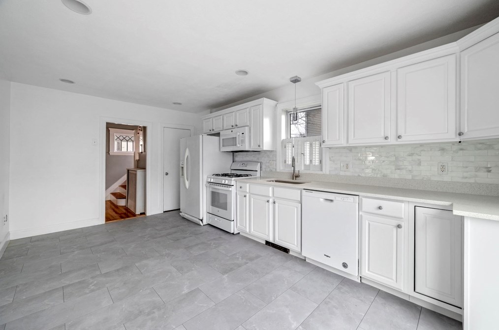 35 Gilbert St, Lynn MA  01902-1152 exterior