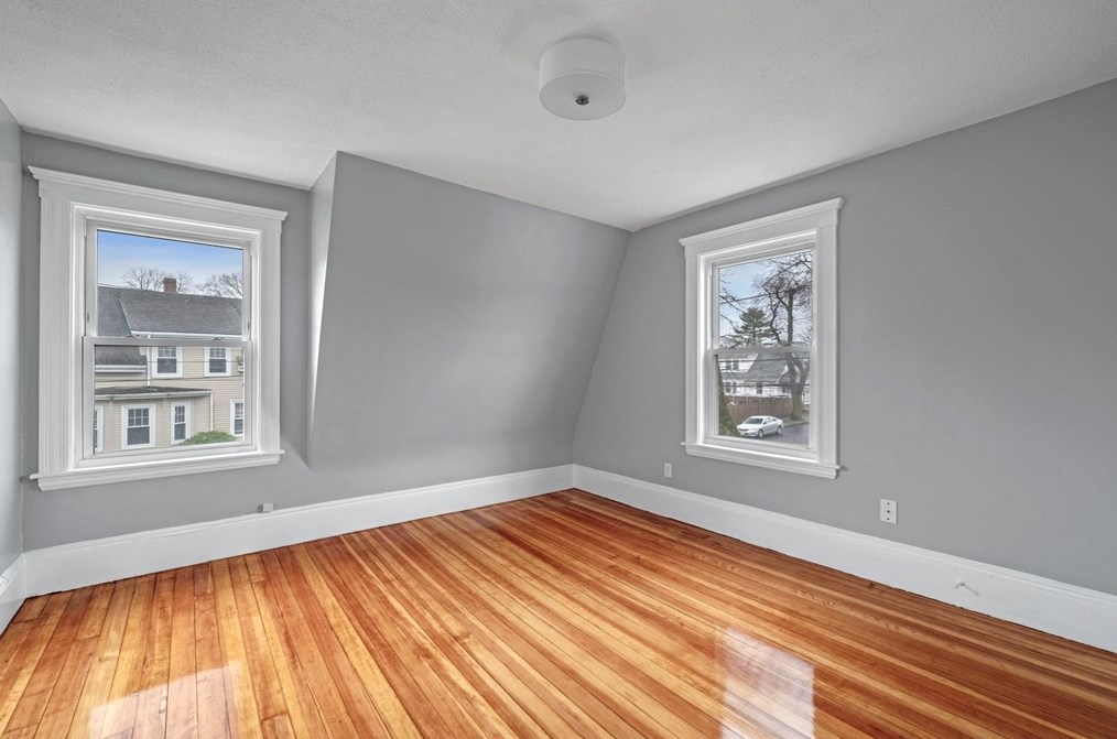 35 Gilbert St, Lynn MA  01902-1152 exterior