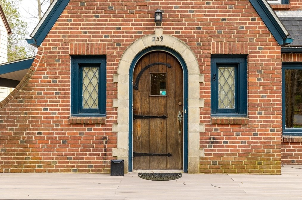 259 Trafton Rd, Springfield MA  01108-2641 exterior