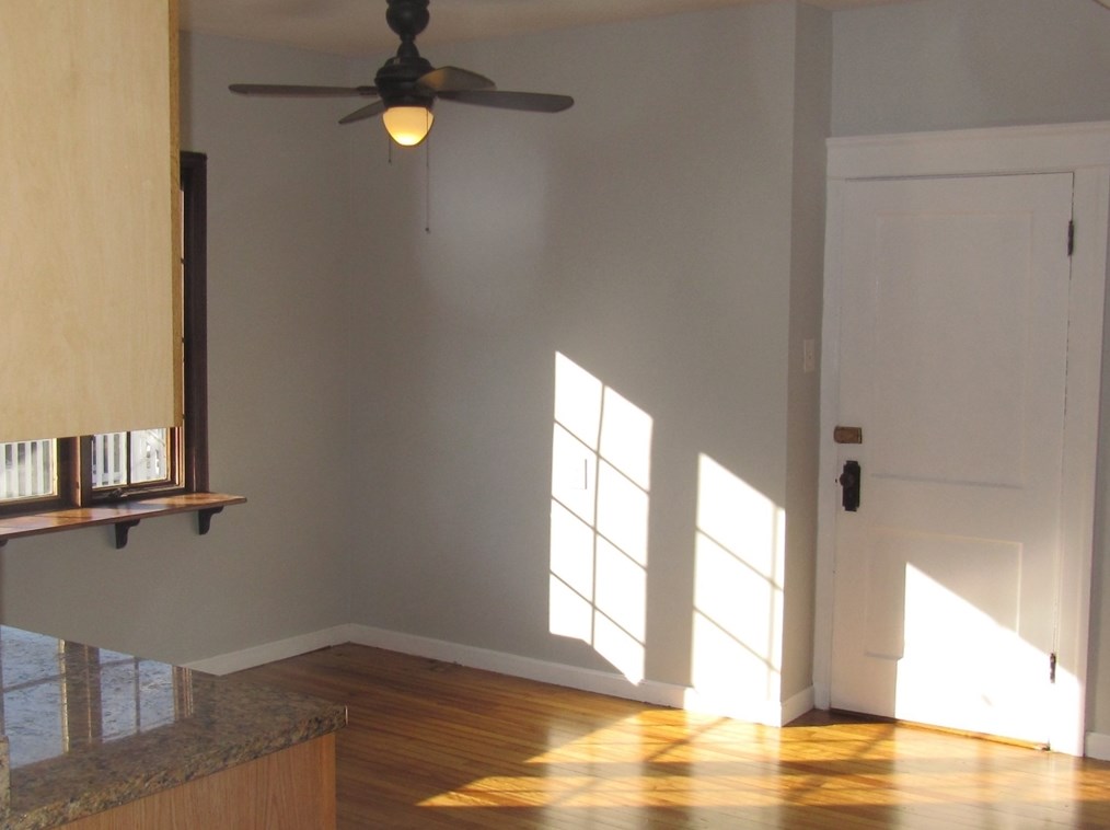 9 Greendale Ave, Worcester MA 01606 exterior