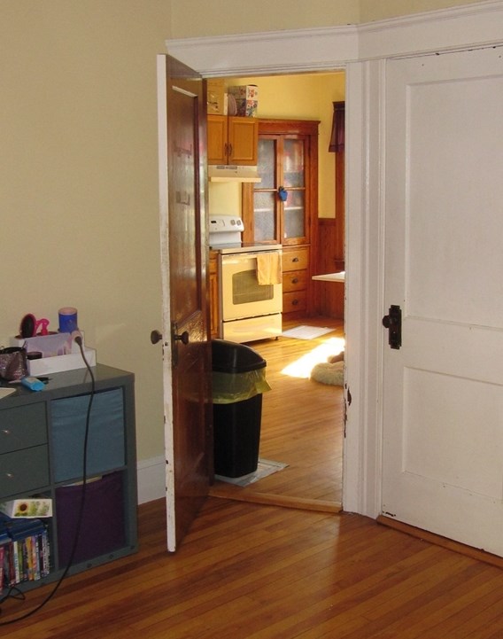 9 Greendale Ave, Worcester MA 01606 exterior